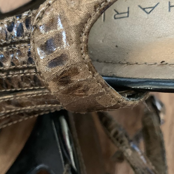 Tahari Snake print open toe heels READ DESCRIPTION - Picture 6 of 7